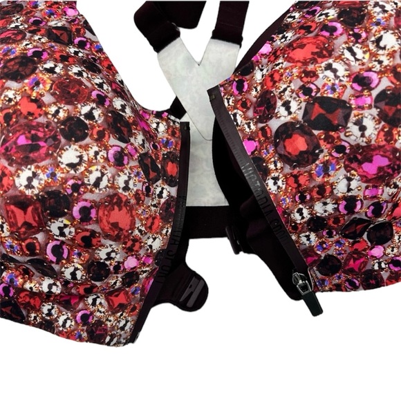 Victoria’s Secret Incredible Knockout Ultra Max Front-Close Sports Bra 38DDD - Picture 5 of 9
